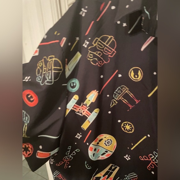 Star Wars button down - Picture 2 of 3